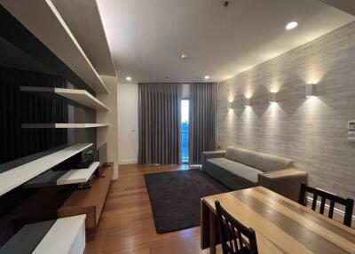 2 bed Condo in Bright Sukhumvit 24 Khlongtan Sub District C020692