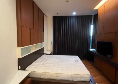 2 bed Condo in Bright Sukhumvit 24 Khlongtan Sub District C020692