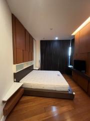 2 bed Condo in Bright Sukhumvit 24 Khlongtan Sub District C020692