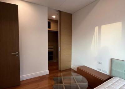 2 bed Condo in Bright Sukhumvit 24 Khlongtan Sub District C020692