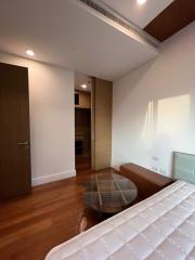 2 bed Condo in Bright Sukhumvit 24 Khlongtan Sub District C020692