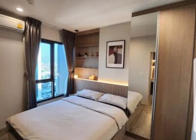 1 bed Condo in Centric Ari Station Samsennai Sub District C020688