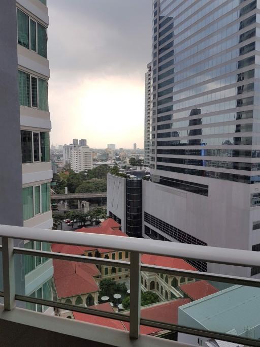 2 bed Condo in The Infinity Silom Sub District C020684