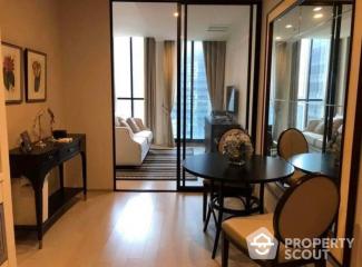 1-BR Condo at Noble Ploenchit near BTS Phloen Chit