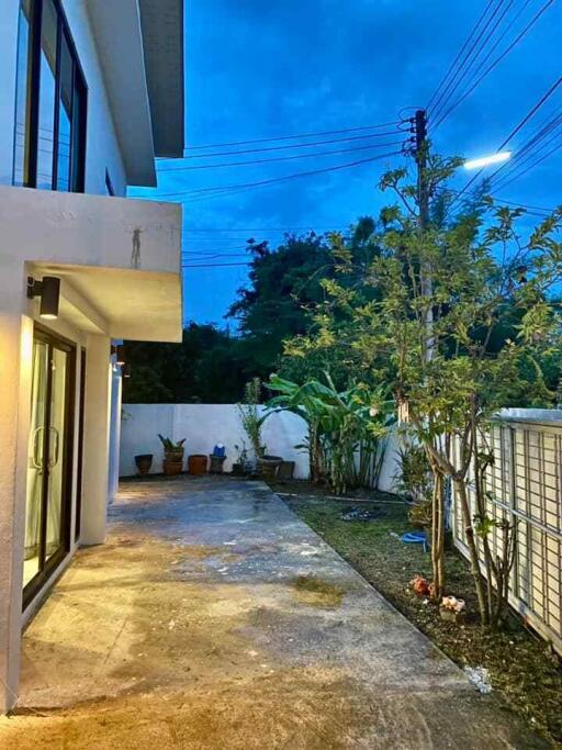 Large House for Sale near Rimping Dept Store  Chiang Mai Real Estate