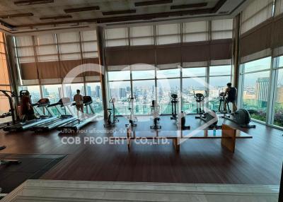 High-rise gym with city view