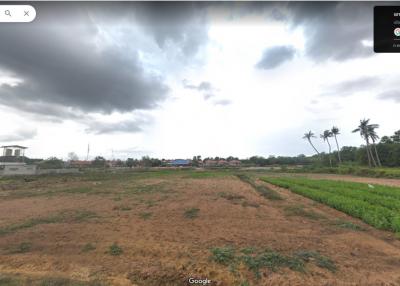 Land for sale near Khao Makok community, Huai Yai, Pattaya.