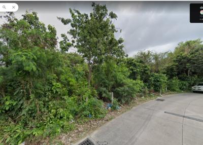 Land for sale in the middle of Pattaya, Soi Land Department, Pattaya City.