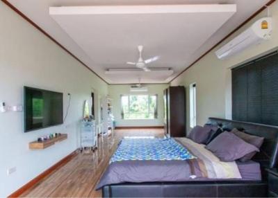 4 bedrooms & 4 bathrooms house in Bang Sare