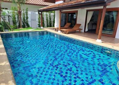 Luxury pool villa for sale in the heart of Jomtien