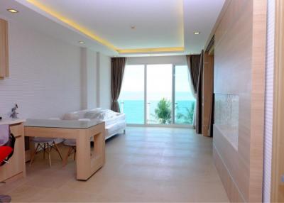 Condo for sale by the sea. romantic atmosphere Paradise Ocean Pattaya