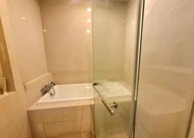 Sea view condo, corner room, duplex type.Special price, Baan Plai Haad, Naklua, Pattaya