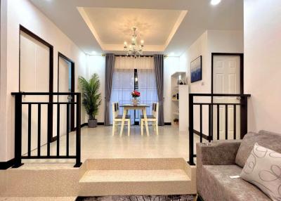 Single house, ready to move in  Bang Lamung Modern Village (Rong Poh) Pattaya