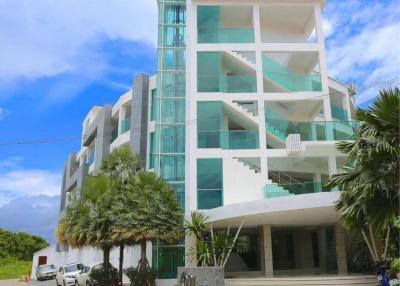 Hotel for sale with hotel license Ready to continue doing business, Thappaya, Pattaya City