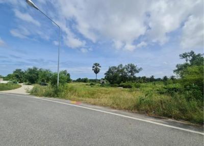 Land for sale in Sak Ngeaw, Huay Yai, Bang Lamung, Chonburi.