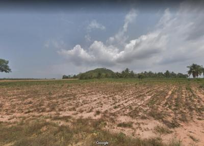 Land for sale with mountain view, Huay Yai, Bang Lamung.