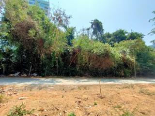 Land for rent, good location, Kasetsin, Pratumnak Hill, Pattaya.