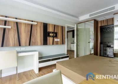 2 bedrooms unit at Dusit Grand Park