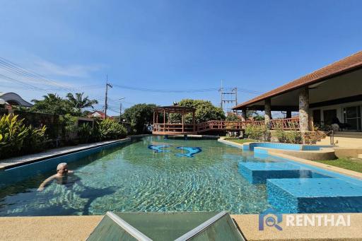 A Single House with Private Pool