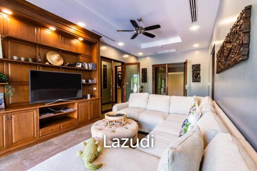 Luxurious 6-Bedroom Villa at Palm Hills, Cha Am