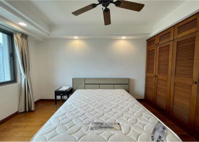 Renovated 3 bedrooms for Sale in Promphong - 920071001-11501