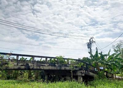 B-242 ซอยราษอุทิศ54 แขวงแสนแสบ เขตมีนบุรี จังหวัดกรุงเทพ