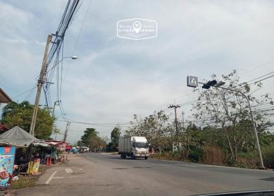 4,800 Sqm. Land listed for ฿ 3,200,000.