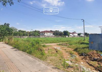 4,184 Sqm. Land listed for ฿ 39,748,000.