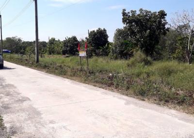 200 Sqm. Land listed for ฿ 550,000.