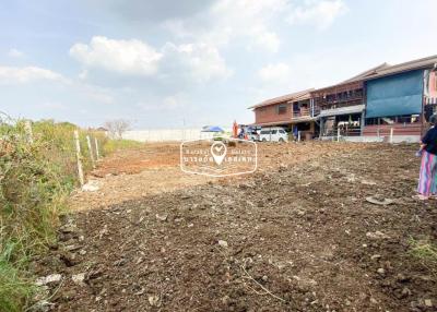 860 Sqm. Land listed for ฿ 7,525,000.