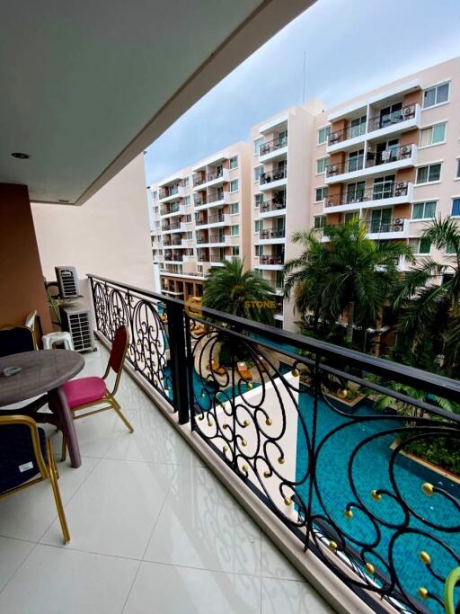 2 bedroom Condo in Paradise Park Jomtien