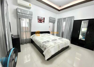บ้านหลังนี้มี 3 ห้องนอน  อยู่ในโครงการชื่อ Baan Dusit Pattaya Park  ตั้งอยู่ที่ ห้วยใหญ่