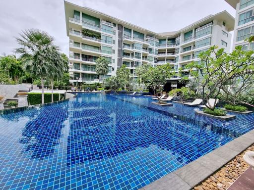 3 Bedrooms Condo in Sanctuary Wongamat C009965