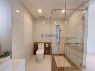 3 Bedrooms Condo in Sanctuary Wongamat C009965