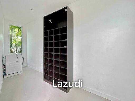 Woodlands : Well Maintain 3 Bedroom Pool Villa