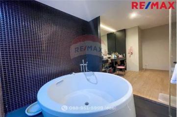 367 Sqm., 4 Beds House listed for ฿ 26,500,000.