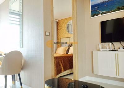 คอนโดนี้ มีห้องนอน 1 ห้องนอน  อยู่ในโครงการ คอนโดมิเนียมชื่อ Copacabana Beach Jomtien 