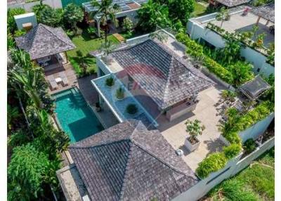 Luxury Pool Villa 4 Bedroom in Phuket