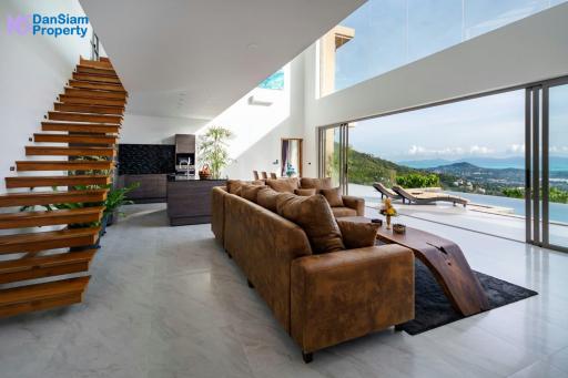 Contemporary 4-Bedroom Samui Sea-view Villa in Chaweng Noi