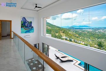 Contemporary 4-Bedroom Samui Sea-view Villa in Chaweng Noi