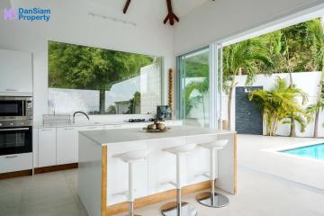 Luxury 5-Bedroom Samui Sea-view Villa at Bo Phut