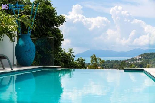 Luxury 5-Bedroom Samui Sea-view Villa at Bo Phut