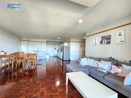 Large 2-Bedroom Seaview Condo in Hua Hin/Cha Am at Rim Had