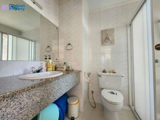 Large 2-Bedroom Seaview Condo in Hua Hin/Cha Am at Rim Had