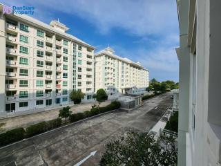 Two-Bedroom Beach Condo in Cha-am at Energy Seaside