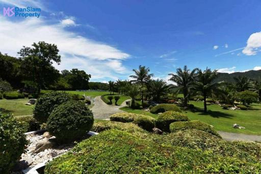 Topfloor Golf Condo in Hua Hin at Palm Hills Golf Resort