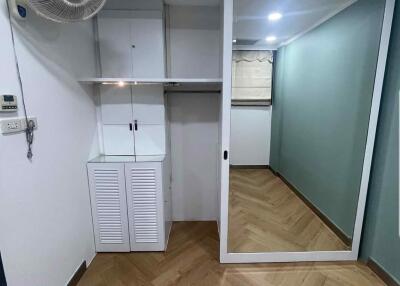 2 ห้องนอน, 1 ห้องน้ำ คอนโด ราคา ฿ 6,600,000