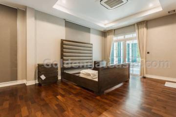 3-Bedrooms House - Moo Baan Nanthawan - BangNa