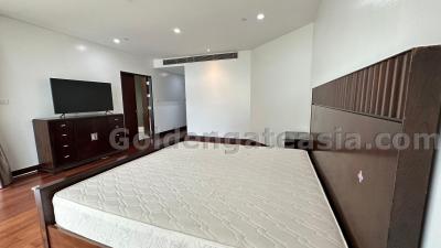 3-Bedrooms plus study room - The Park Chidlom