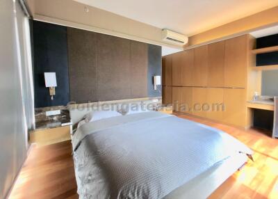 Hansar Condominium Ratchdamri- 2-Bedrooms for rent